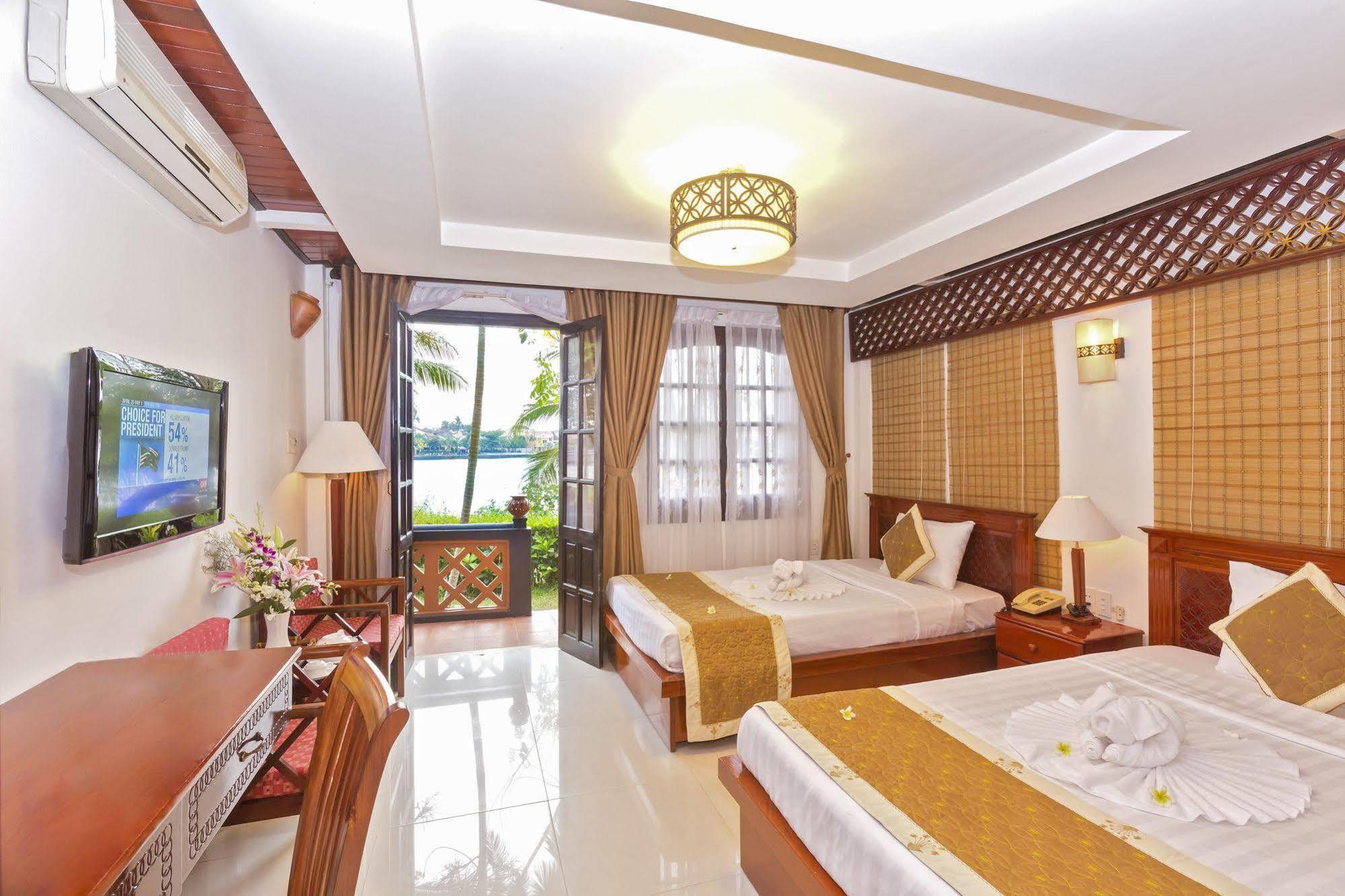 Pho Hoi Riverside Resort Hoi An Esterno foto